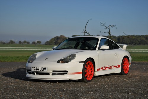 2001 Porsche 911 Carrera 4 (996) GT3RS Replica à vendre (picture 1 of 100)