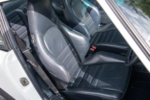 1988 Porsche Carrera Sport Coupé For Sale (picture 33 of 165)