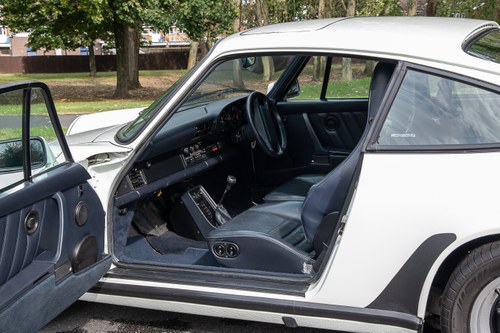 1988 Porsche Carrera Sport Coupé For Sale (picture 54 of 165)