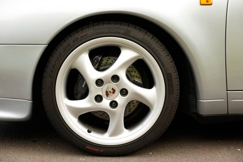1994 Porsche 911 Carrera 2 (993) zum Verkauf (Bild 20 von 185)