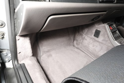 1994 Porsche 911 Carrera 2 (993) zum Verkauf (Bild 85 von 185)