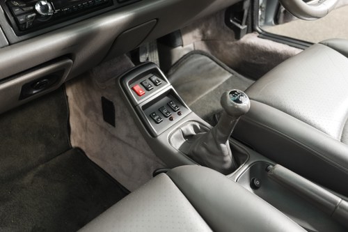 1994 Porsche 911 Carrera 2 (993) zum Verkauf (Bild 82 von 185)