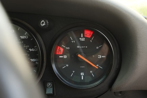 1994 Porsche 911 Carrera 2 (993) zum Verkauf (Bild 77 von 185)