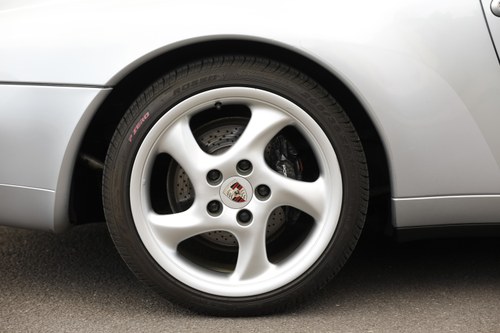 1994 Porsche 911 Carrera 2 (993) zum Verkauf (Bild 22 von 185)