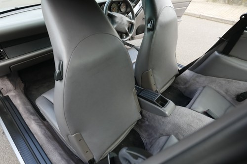 1994 Porsche 911 Carrera 2 (993) zum Verkauf (Bild 37 von 185)