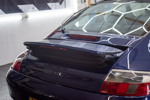 2001 Porsche 911 Carrera 2 (996) In vendita (immagine 148 di 186)