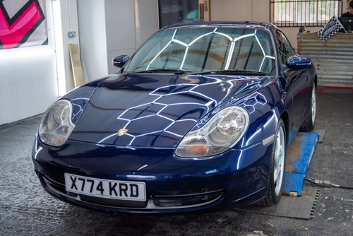 2001 Porsche 911 Carrera 2 (996) In vendita (immagine 14 di 186)