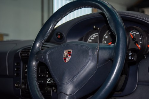 2001 Porsche 911 Carrera 2 (996) In vendita (immagine 62 di 186)