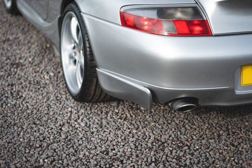 1999 Porsche 911 Carrera Convertible (996) zum Verkauf (Bild 94 von 141)