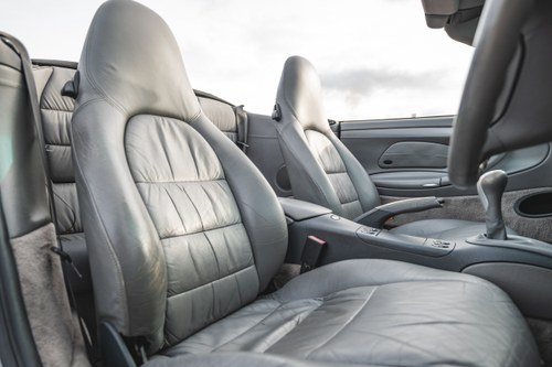 1999 Porsche 911 Carrera Convertible (996) zum Verkauf (Bild 36 von 141)