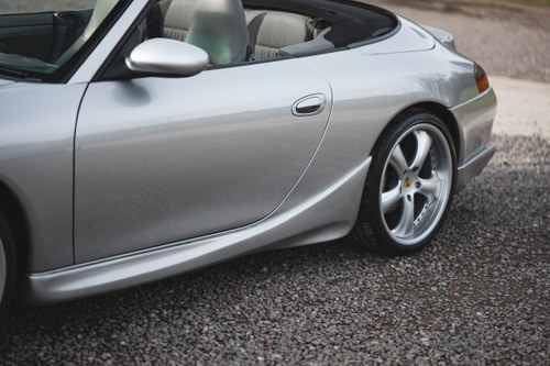 1999 Porsche 911 Carrera Convertible (996) zum Verkauf (Bild 114 von 141)