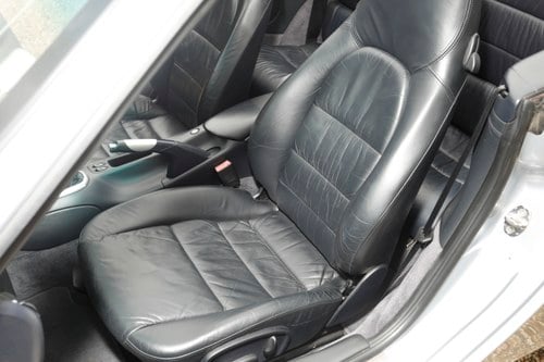 2002 Porsche 911 Carrera Cabriolet (996) For Sale (picture 160 of 253)