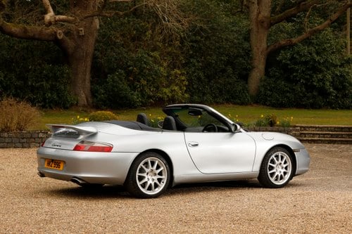 2002 Porsche 911 Carrera Cabriolet (996) For Sale (picture 22 of 253)