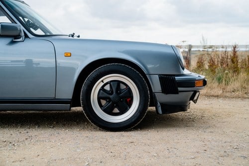 1984 Porsche 911 Carrera 3.2 "G" LHD For Sale (picture 26 of 137)