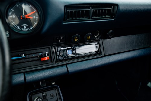 1984 Porsche 911 Carrera 3.2 "G" LHD For Sale (picture 38 of 137)