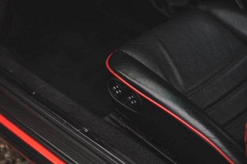 1988 Porsche 911 Carrera 3.2 Sport Targa (930) zum Verkauf (Bild 78 von 162)