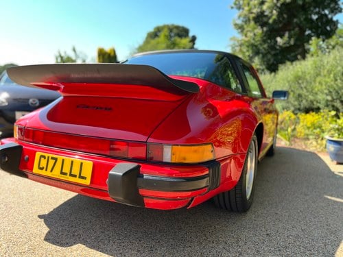 1988 Porsche 911 Carrera 3.2 Sport Targa (930) zum Verkauf (Bild 41 von 162)