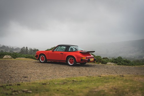 1988 Porsche 911 Carrera 3.2 Sport Targa (930) zum Verkauf (Bild 24 von 162)