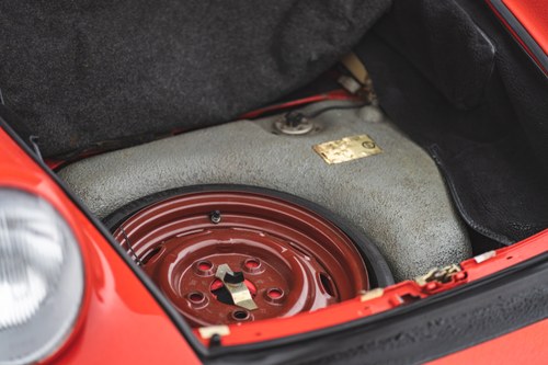 1988 Porsche 911 Carrera 3.2 Sport Targa (930) zum Verkauf (Bild 94 von 162)