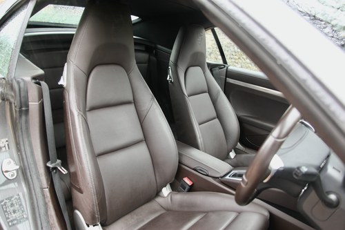 2014 Porsche 911 (991) Carrera 4S Convertible à venda (imagem 56 de 118)