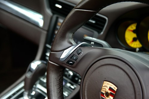 2014 Porsche 911 (991) Carrera 4S Convertible à venda (imagem 39 de 118)