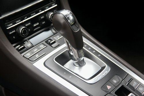 2014 Porsche 911 (991) Carrera 4S Convertible à venda (imagem 66 de 118)