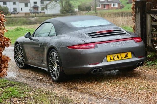2014 Porsche 911 (991) Carrera 4S Convertible à venda (imagem 26 de 118)