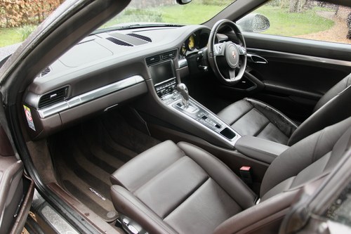 2014 Porsche 911 (991) Carrera 4S Convertible à venda (imagem 67 de 118)
