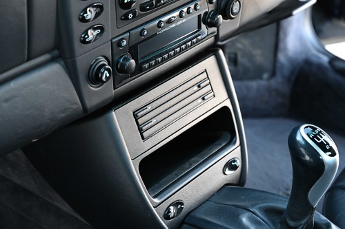 2000 Porsche 996 911 3.4 Carrera 4 For Sale (picture 55 of 138)