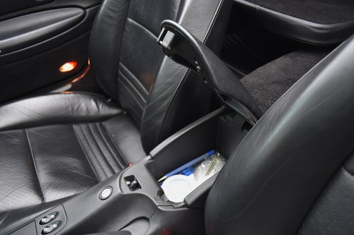 2002 Porsche 911 996 Carrera 4 Cabriolet In vendita (immagine 81 di 152)