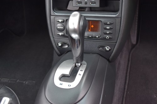 2002 Porsche 911 996 Carrera 4 Cabriolet In vendita (immagine 49 di 152)