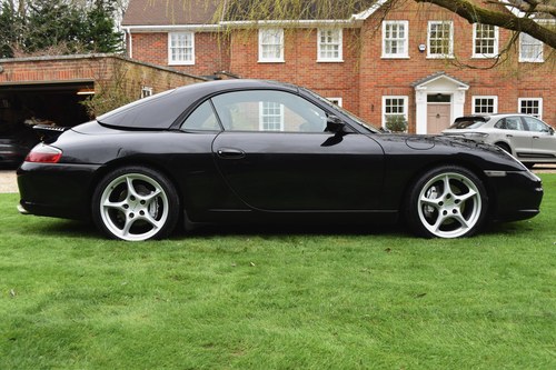 2002 Porsche 911 996 Carrera 4 Cabriolet In vendita (immagine 25 di 152)