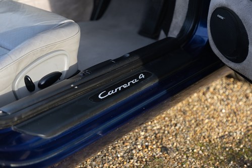 2004 Porsche 911 Carrera 4 Cabriolet à vendre (picture 47 of 197)