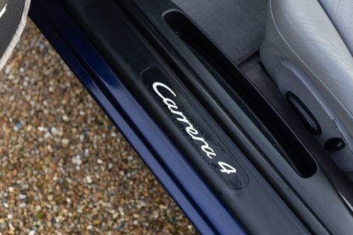 2004 Porsche 911 Carrera 4 Cabriolet à vendre (picture 58 of 197)