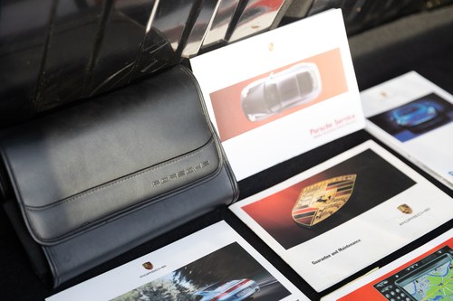 2004 Porsche 911 Carrera 4 Cabriolet à vendre (picture 189 of 197)