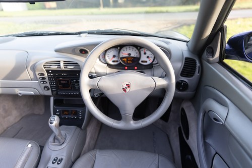 2004 Porsche 911 Carrera 4 Cabriolet à vendre (picture 98 of 197)