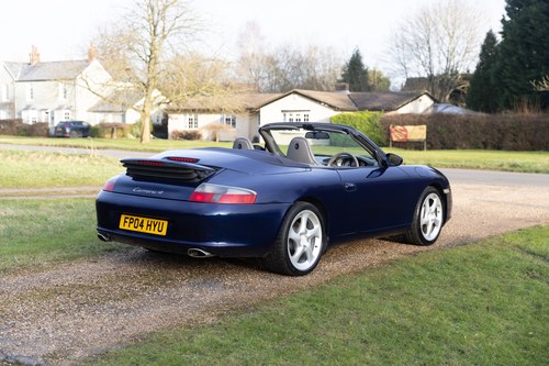 2004 Porsche 911 Carrera 4 Cabriolet à vendre (picture 13 of 197)