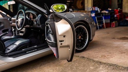 2000, Porsche 911 Carrera (Convertible) Te koop (foto 45 van 174)