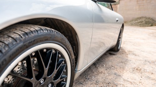 2000, Porsche 911 Carrera (Convertible) Te koop (foto 123 van 174)