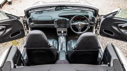 1998 Porsche 911 Carrera Tiptronic S Cabriolet à vendre (picture 30 of 177)