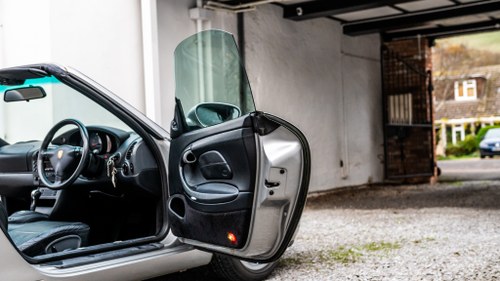1998 Porsche 911 Carrera Tiptronic S Cabriolet à vendre (picture 38 of 177)