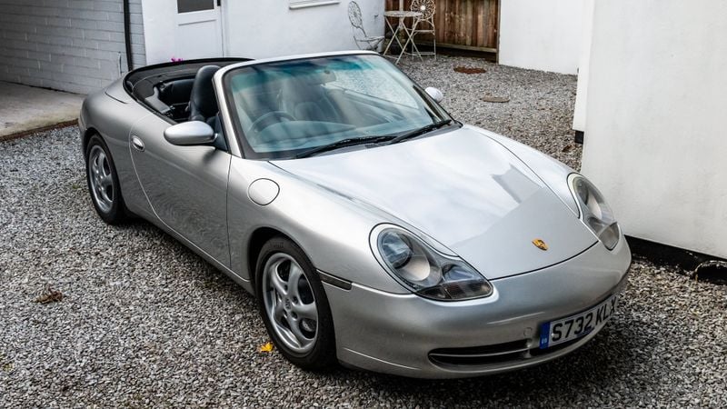 1998 Porsche 911 Carrera Tiptronic S Cabriolet For Sale (picture 1 of 177)