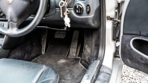 1998 Porsche 911 Carrera Tiptronic S Cabriolet à vendre (picture 34 of 177)