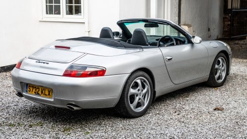 1998 Porsche 911 Carrera Tiptronic S Cabriolet à vendre (picture 4 of 177)