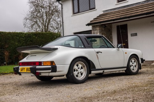 1984 Porsche 911 Carrera Targa 3.2 For Sale (picture 39 of 196)