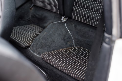 1984 Porsche 911 Carrera Targa 3.2 For Sale (picture 76 of 196)