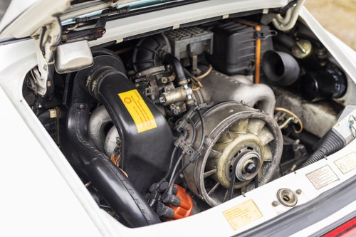 1984 Porsche 911 Carrera Targa 3.2 For Sale (picture 147 of 196)