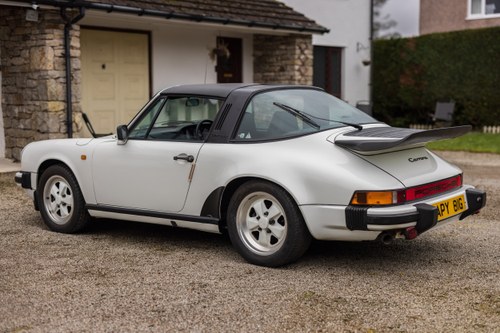 1984 Porsche 911 Carrera Targa 3.2 For Sale (picture 40 of 196)