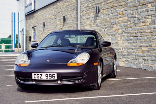 1998 Porsche 911 Carrera (996) In vendita (immagine 11 di 201)