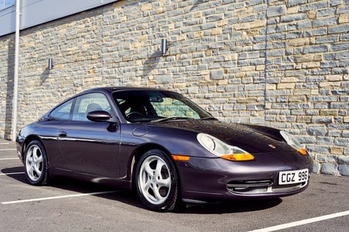1998 Porsche 911 Carrera (996) In vendita (immagine 4 di 201)
